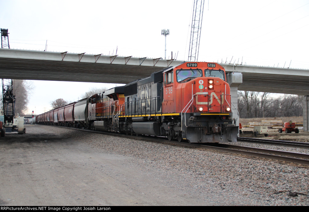 CN 5789 East